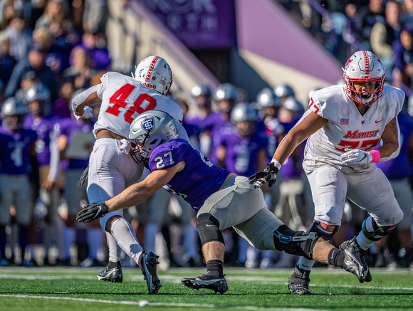 UST Football vs Marist-8845